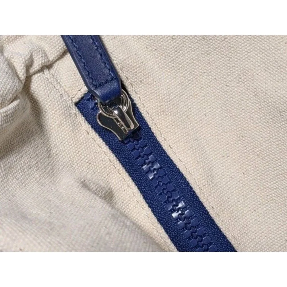 Tommy Bahama Duffle Travel Weekender Canvas Bag Blue Cream Unisex NWT